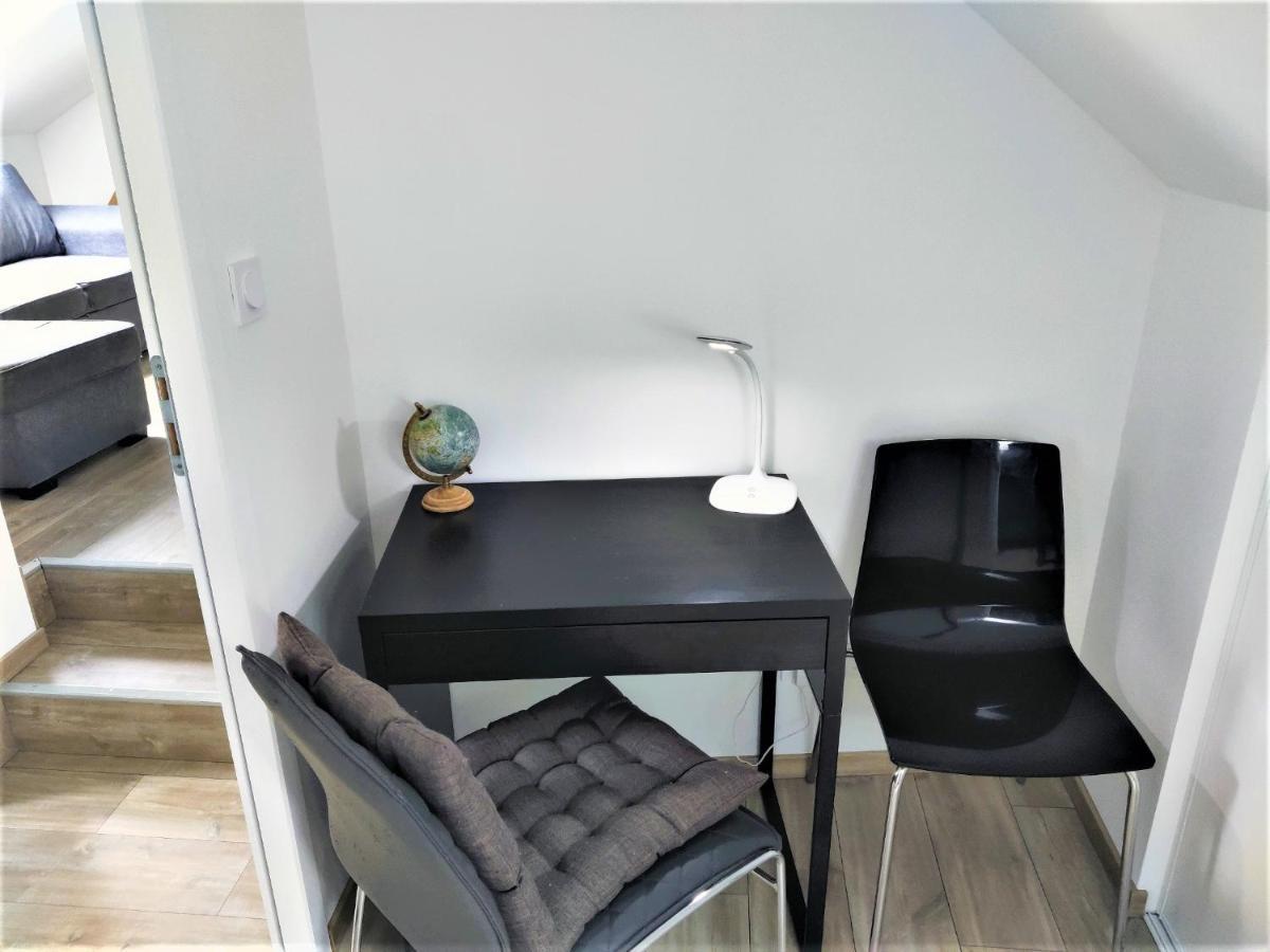 Appartement T3 "Yuca" Hyper Centre D'Ernee ภายนอก รูปภาพ